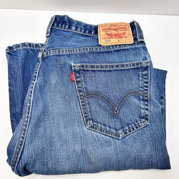 Levi’s 505 36x32 Regular Fit Red Tab Blue Jeans Mens Cotton - Picture 1 of 7